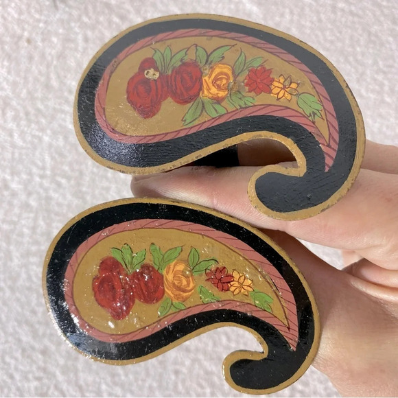 Vintage Painted Paisley Metal Napkin Rings x6 - Picture 9 of 10